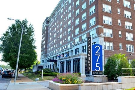Office space for Rent at 275 Union Boulevard suite 1700 in St. Louis