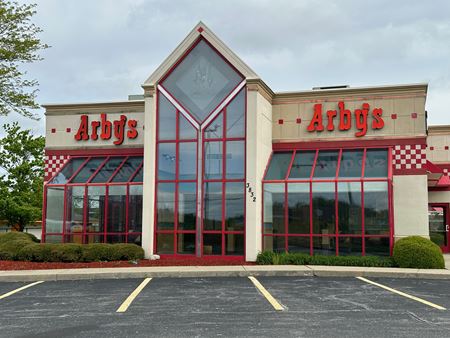 Retail space for Rent at 3832 Eagle View Dr in Indianapolis