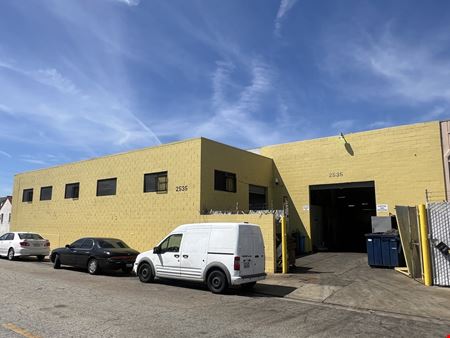 Photo of commercial space at 2527-2533 East 54th Street in Huntington Park