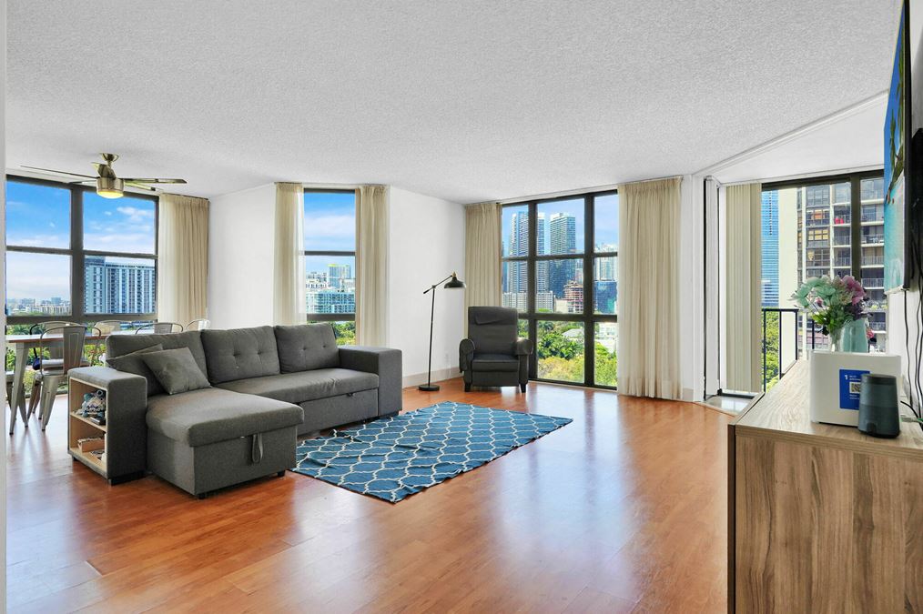 1915 Brickell Avenue #C1201