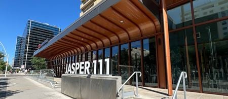 Jasper One Eleven - Com