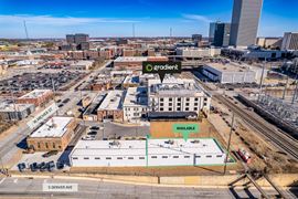 228 W Archer