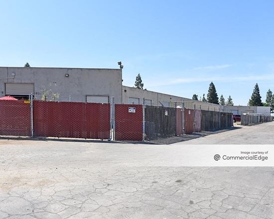 5880 District Blvd