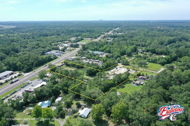 5.54± Acres | Dual Frontage | Existing Improvements