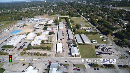 Industrial space for Rent at 3000 N Main St in Baytown