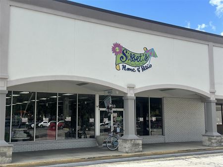 Photo of commercial space at 3433 W University Ave in Gainesville