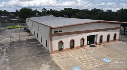 For Lease I 10819 W Fairmont Pkwy