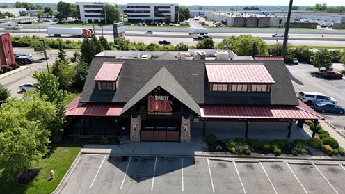 Former Smokey Bones