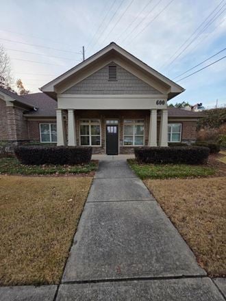 102 Mary Alice Park Rd