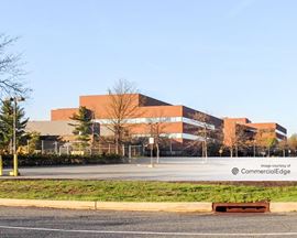 Edison Towne Corporate Centre - 2121 State Route 27