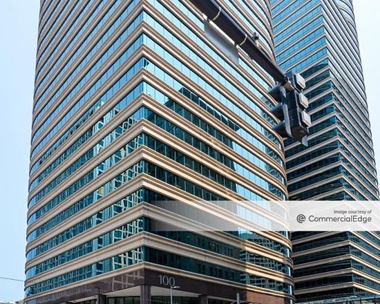 Fifth Street Towers - 100 South 5th Street