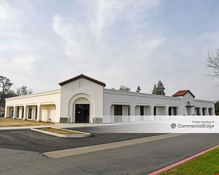 Office space for Rent at 3330 West Mineral King Avenue in Visalia