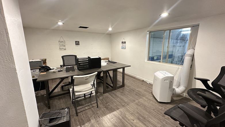 400 S 18th St Suite A
