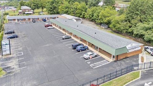 North Roanoke Plaza