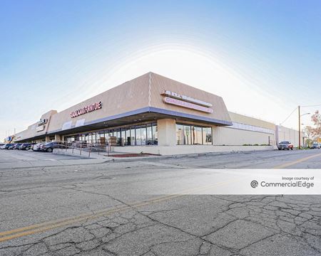 Retail space for Rent at 780 Inland Center Drive in San Bernardino
