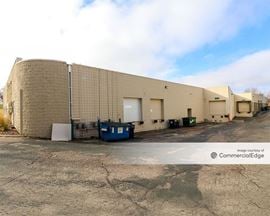 Valley Oak Business Center