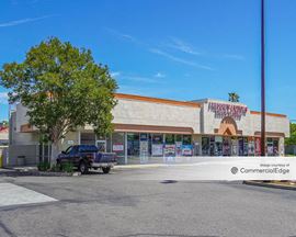 Wing's Shopping Center