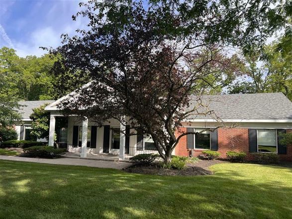 1925 Indian Wood Circle