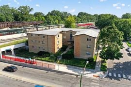 Greenwood Apartments | $68.9K NOI, Lease-Up Upside
