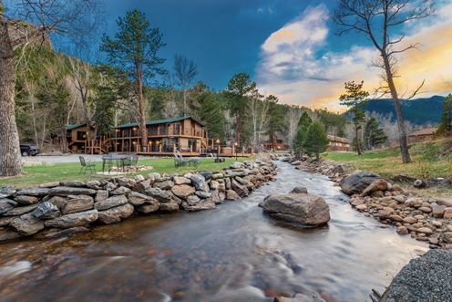 4 Seasons Inn