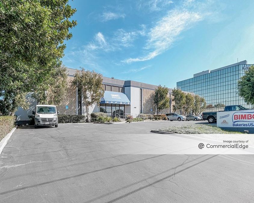 140 North Aviation Blvd, El Segundo, CA | Industrial Building