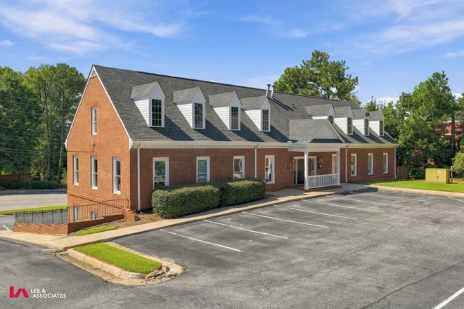 5491 Roswell Rd