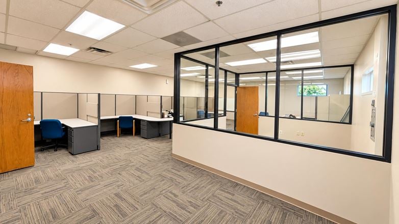 2150 E Rio Salado Pkwy (Sublease)