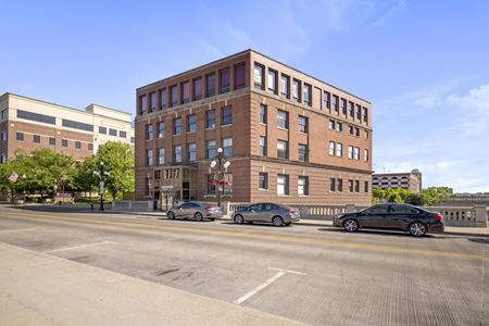 Office space for Rent at 31 West Downer Place in Aurora