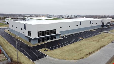Industrial space for Rent at 900 Distribution Drive in Columbus