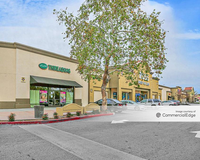 San Dimas Marketplace