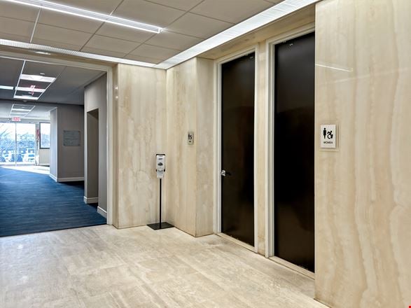 NY, Rye Brook - International Dr