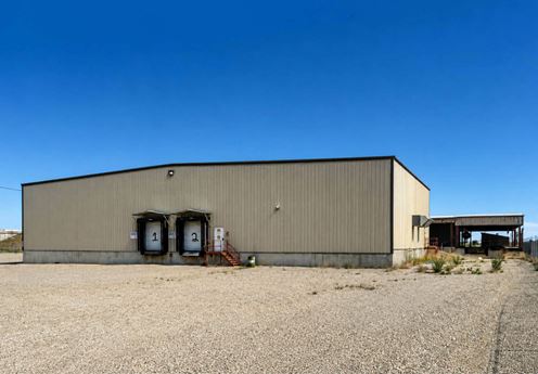 5200 N 15th E