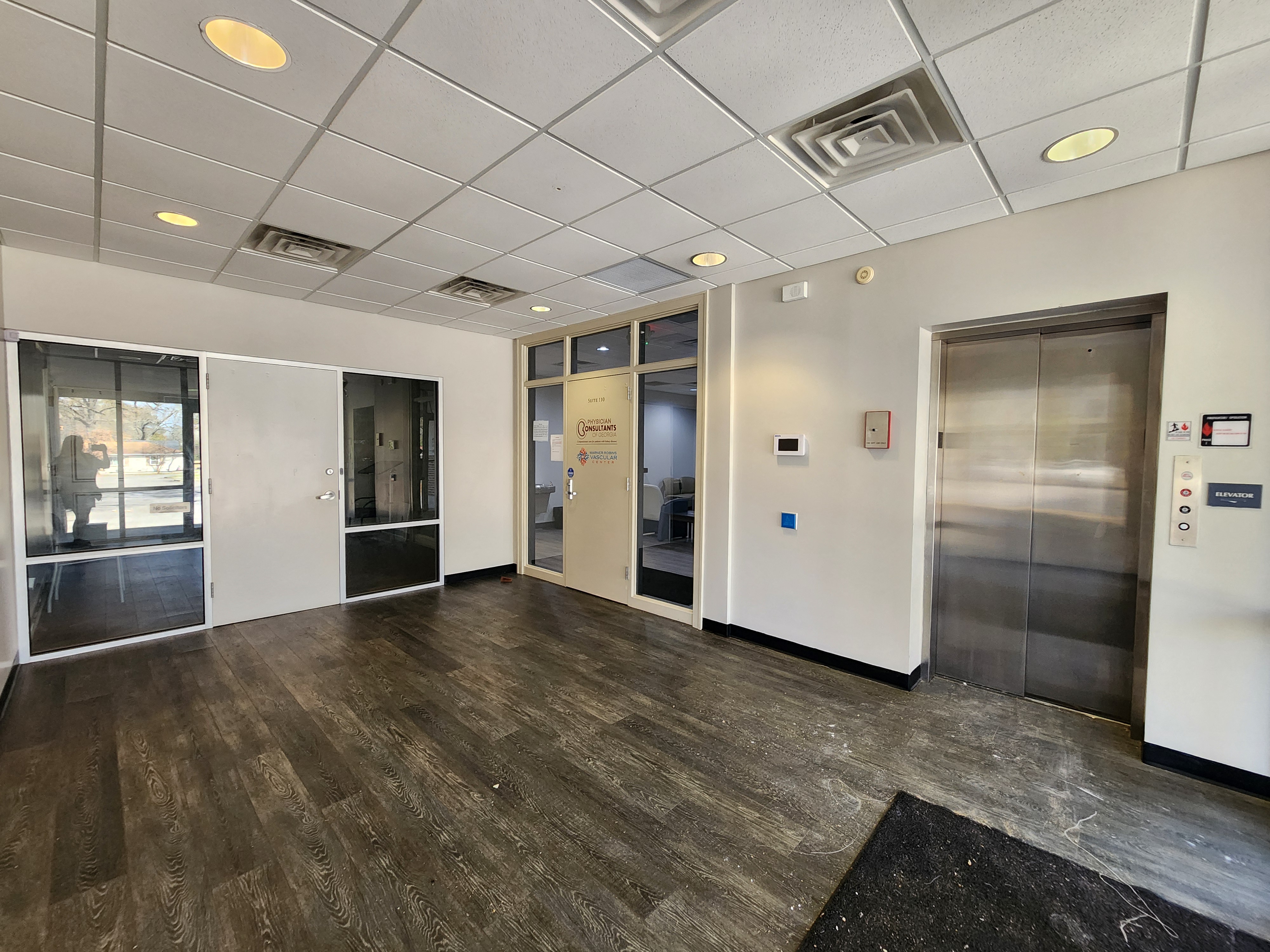 1570 Watson Blvd, Warner Robins, GA 31093