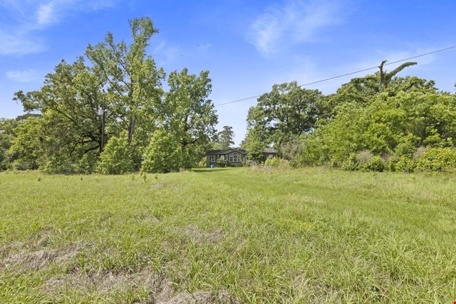 7.9 Acres for Lease | Prime FM 3083 Conroe Corner Tract with 500 Ft Frontage