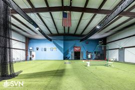 9,600 SF Flex Space For Sale