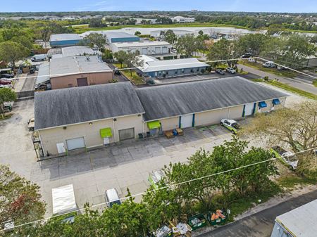 6143 Clark Center Ave. -- Seller Financing Available! - Sarasota
