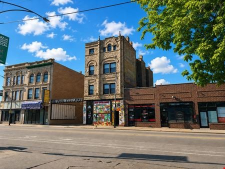 Multi-Family space for Sale at 3142 W Cermak Road in Chicago