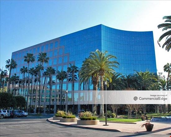 Kilroy Airport Center - 3780 Kilroy Airport Way
