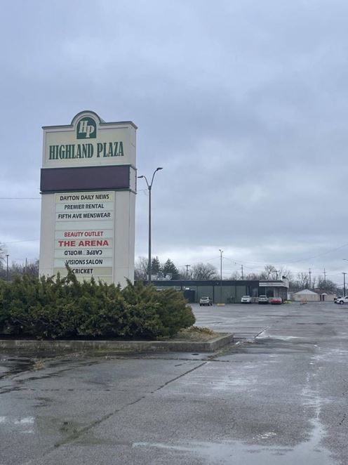 Highland Plaza