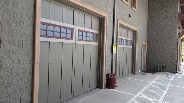 High-Demand Office-Warehouse Flex Suite (s)