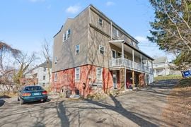219 S Orchard St