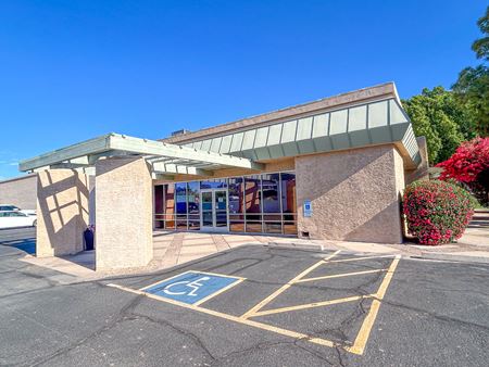 Photo of commercial space at 2806 N 24th St in Phoenix