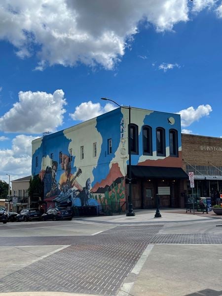 Photo of commercial space at 122 N Locust St in Denton