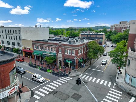 Commercial space for Sale at 265-273 Moody Street in South Waltham