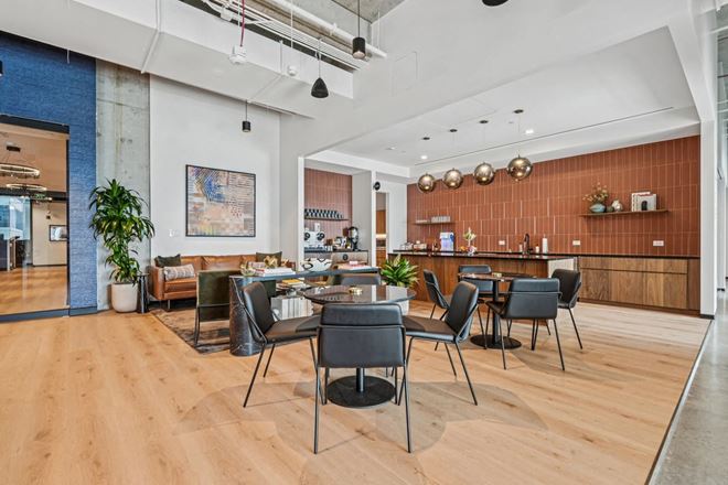 Industrious - Charlotte Uptown South