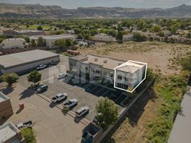Retail and Warehouse Space Downtown Hurricane