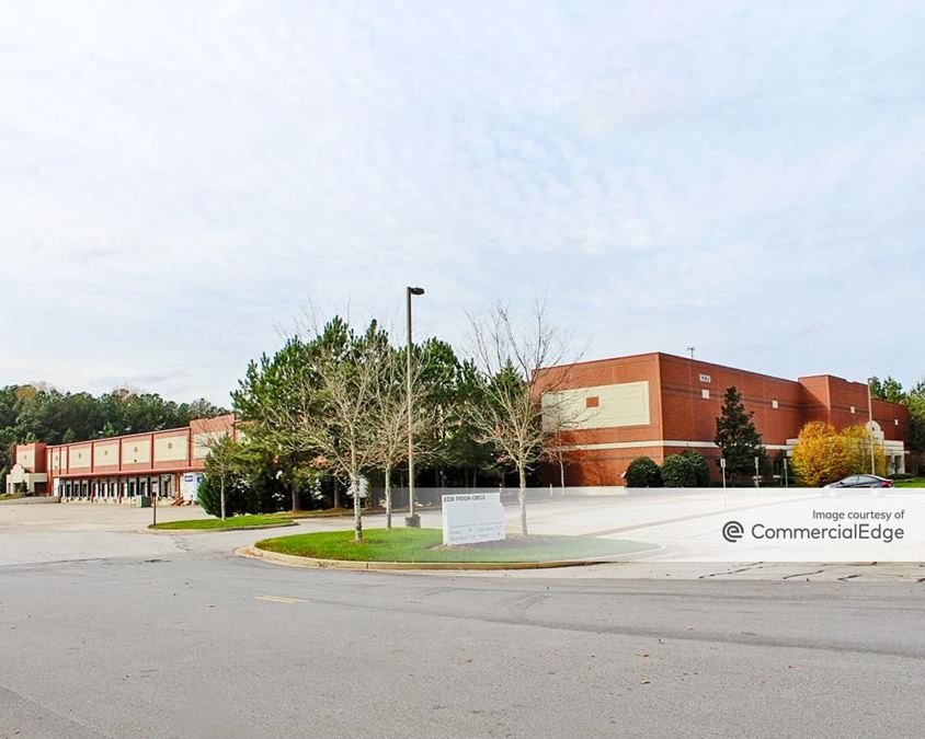 Riverside Logistics 8220 Troon Circle Industrial Building