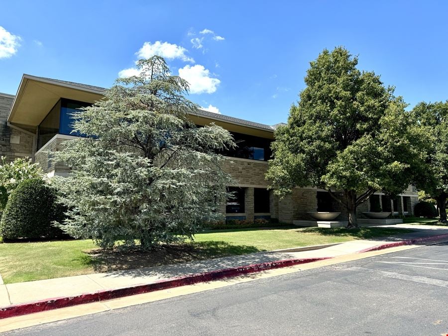 Kelley Pointe Parkway Building