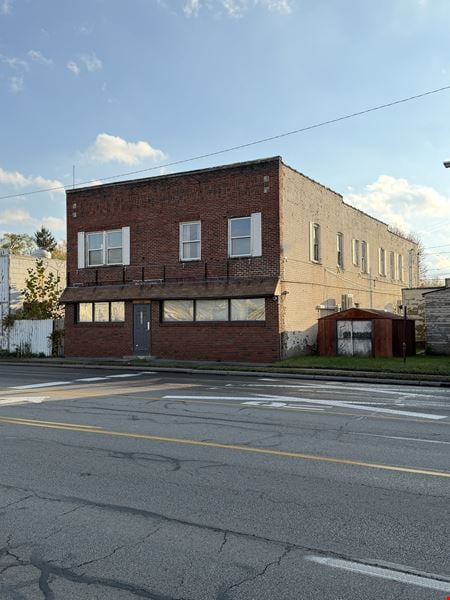 Industrial space for Sale at 1706 & 1708 Woodville Rd in Toledo