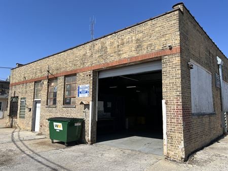 Industrial space for Rent at 5358 West Gale Street in Chicago